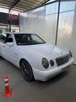 مرسيدس بنز E-Class